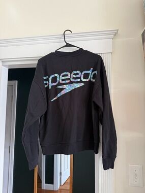 Speedo Graphic Sweatshirt Black – Men’s XS (Fits Women’s S) Retro Logo